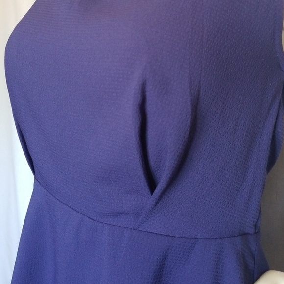 Worn once Forever 21 elegant dress - Picture 4 of 7